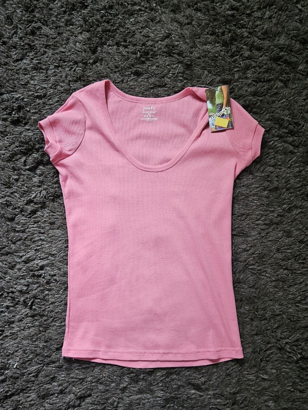 Poof! brand nwt size medium ribbed short-sleeve deep scoop neck top shirt pink